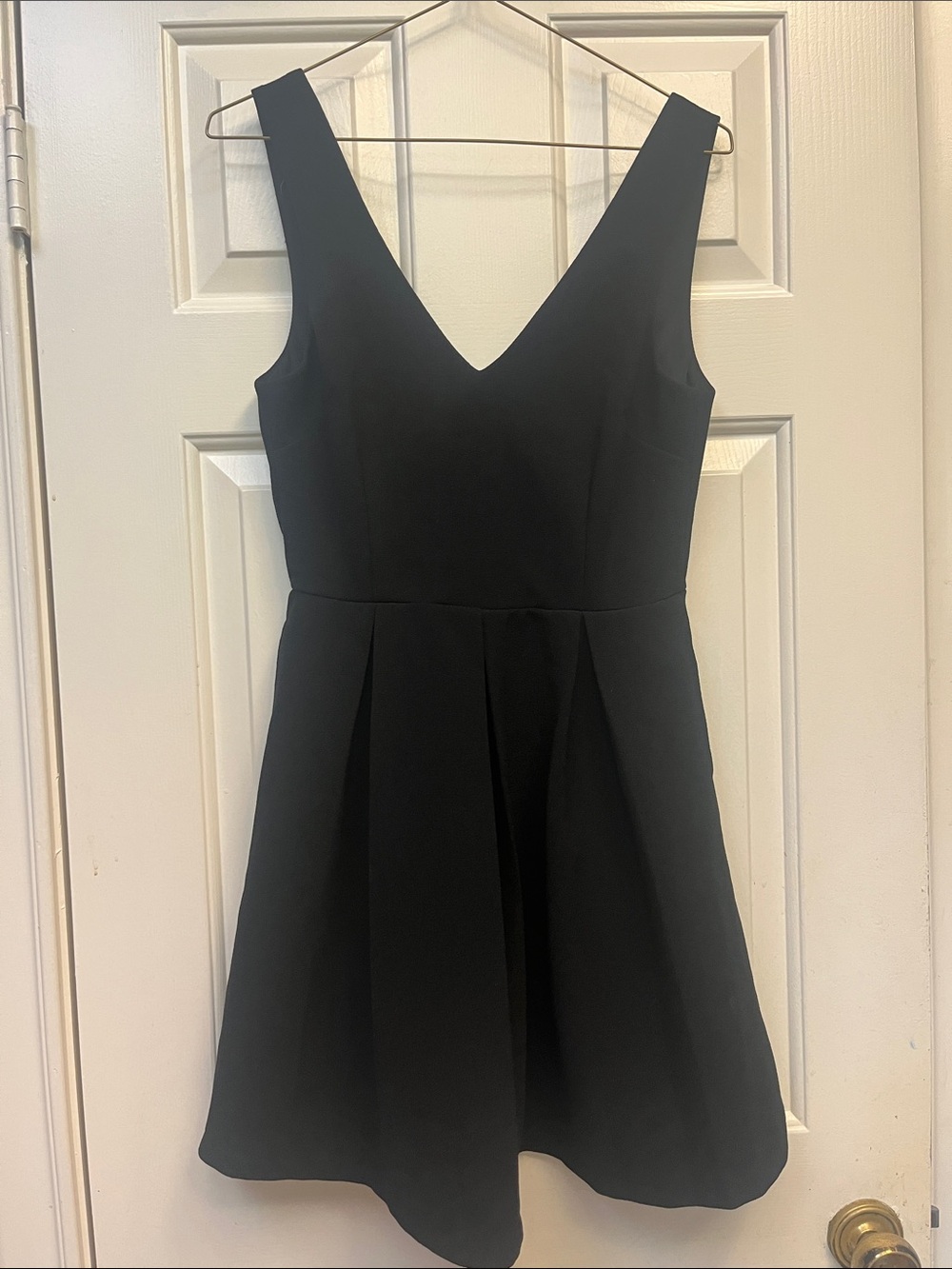 City Studio Black V-Neck Sleeveless Mini Dress